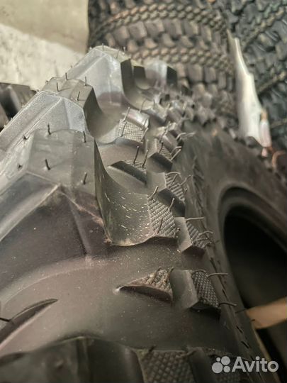 CST CL-18 31/10.5 R16