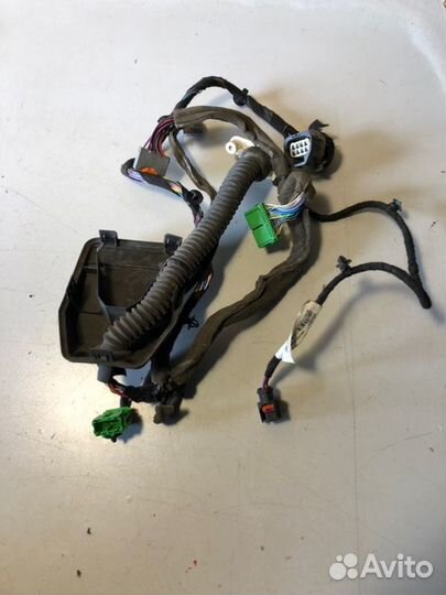 Проводка двери передняя правая Volvo S60