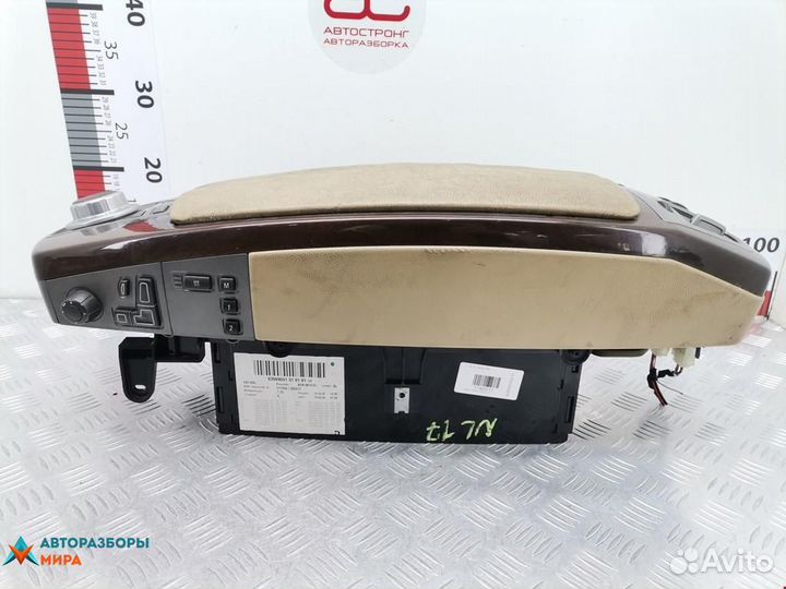 Подлокотник BMW 7 E65/E66/E67 2005 51167018142