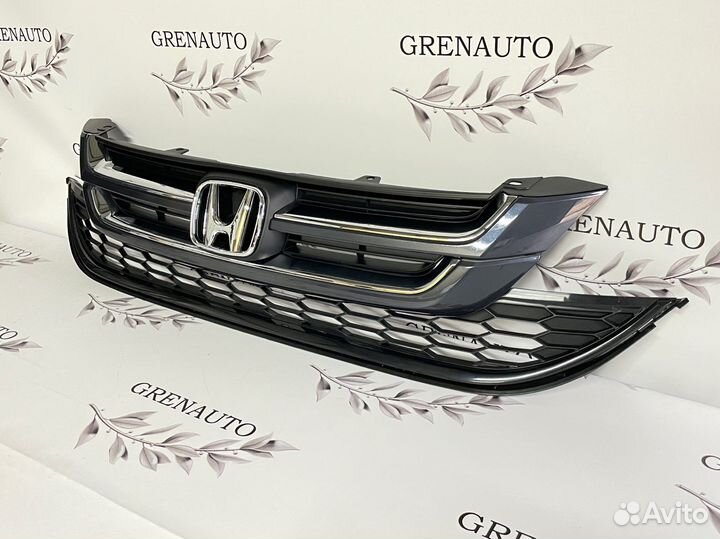 Решетка радиатора Honda CR V 3 рестайлинг Европа