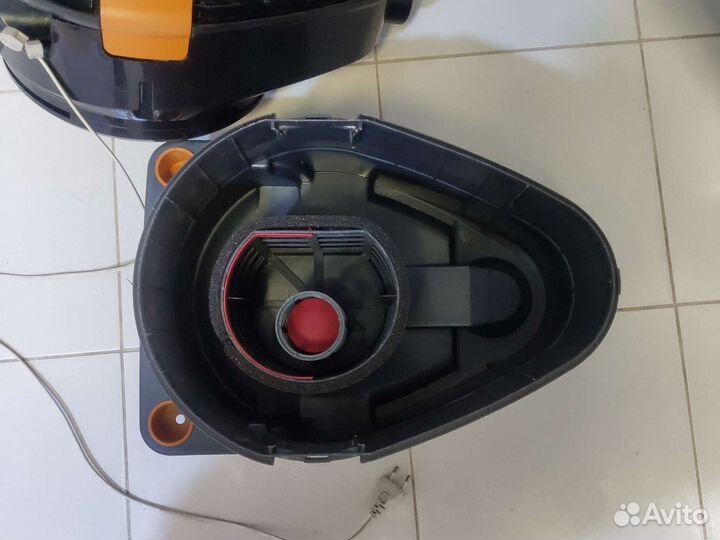 Моющий пылесос philips FC 6844