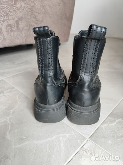 Ботинки женские демисезонные 37 размер