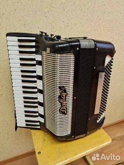 Аккордеон dallape итальянский готово-выборный