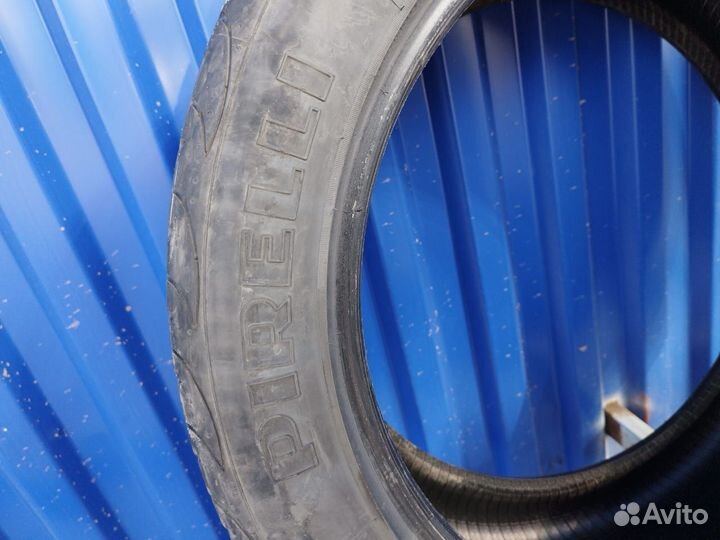 Pirelli P Zero Nero 215/50 R17