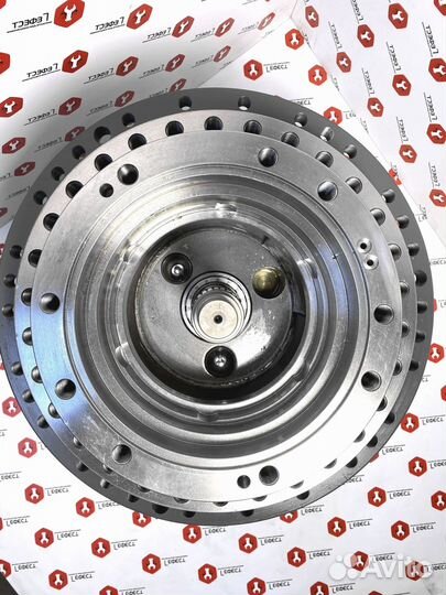 Редуктор хода Hyundai R140LC-7A