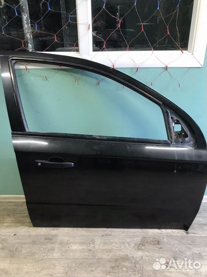 Дверь передняя правая Chevrolet Aveo T250