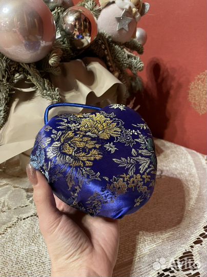 Шкатулка шелковая для украшений, новая