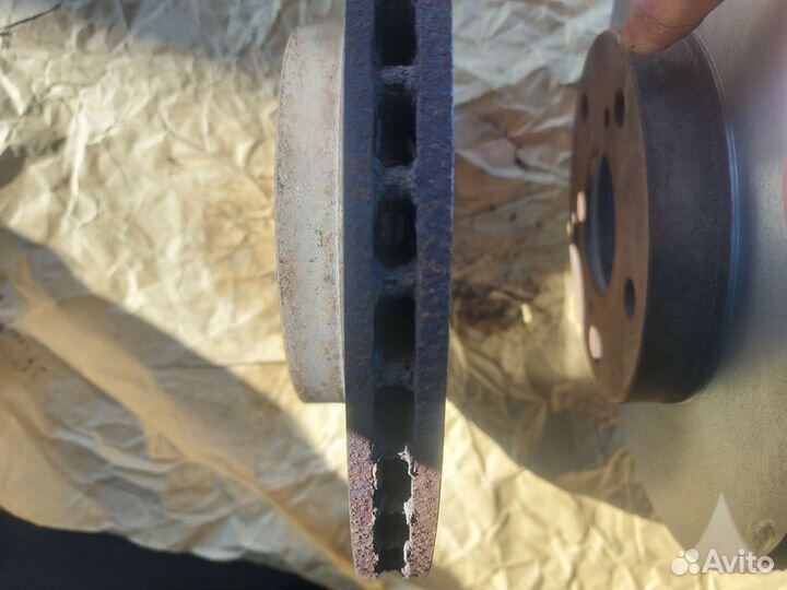 Тормозной диск передний тойота аурис, королла