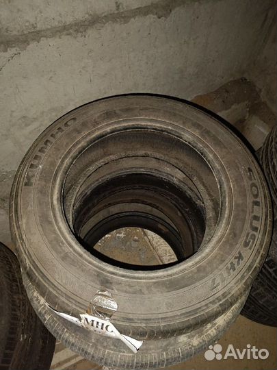 Kumho Solus KH17 215/60 R16