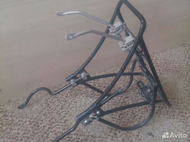 Багажник для велосипеда очень лёгкий алюминиевый