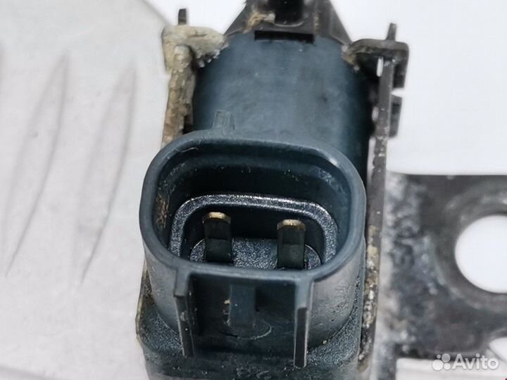 Клапан вакуумного управления Renault Espace 3 2002