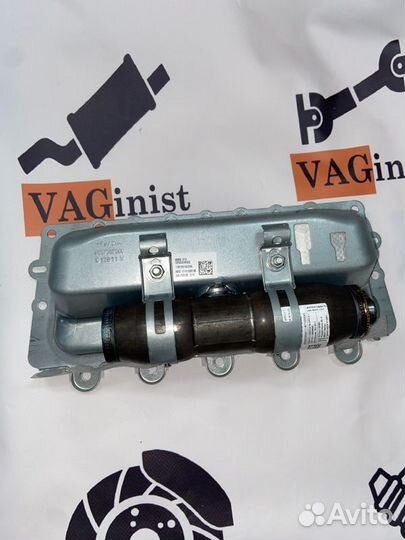 Подушка безопасности пассажира Bmw F10 3.0 2011