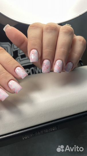Пудровые ногти