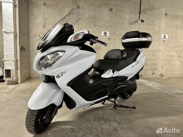 Suzuki Skywave 650 LX