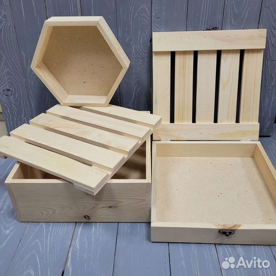 Ящик деревянный подарочный