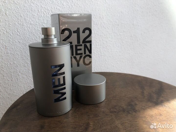 Туалетная вода Carolina herrera 212 Men 100ml