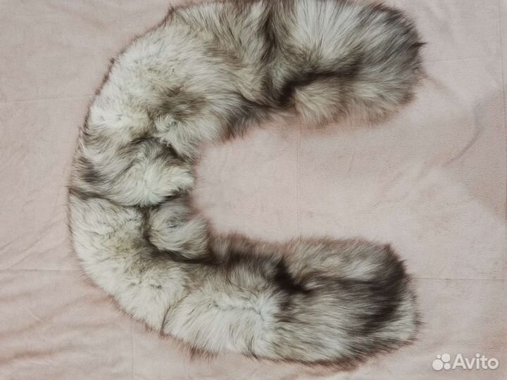 Меховой воротник песец
