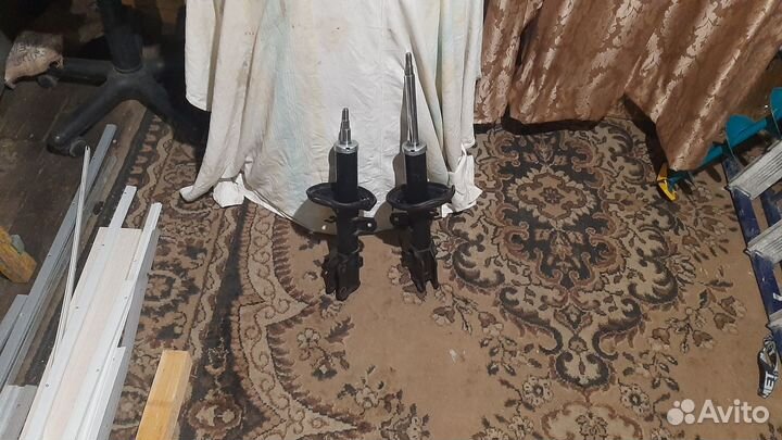 Передние стойки getz