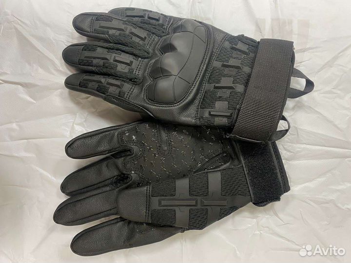 Перчатки тактические