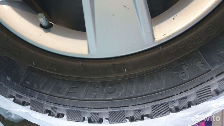 Литые диски + michelin x-ice north 3 205/55 R16