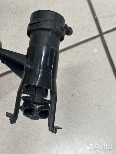 Омывателя фар Ниссан Тиида Nissan Tiida