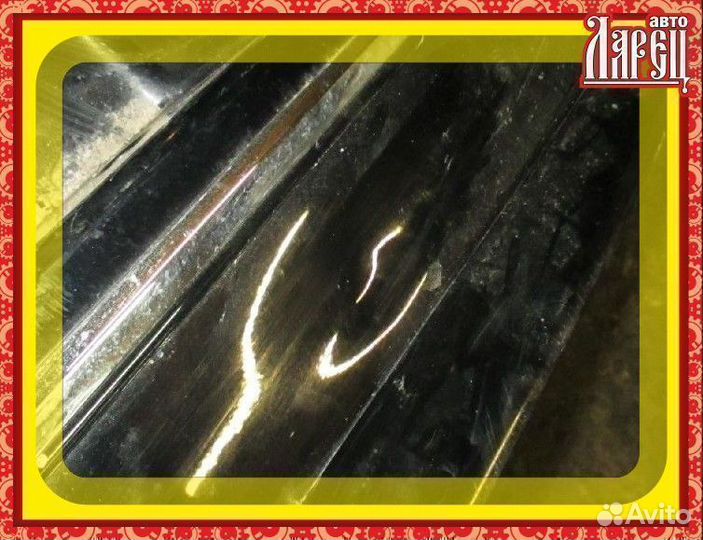 Крышка багажника Toyota Crown GRS202