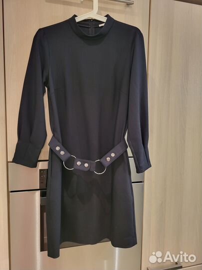 Платье бренда Calista