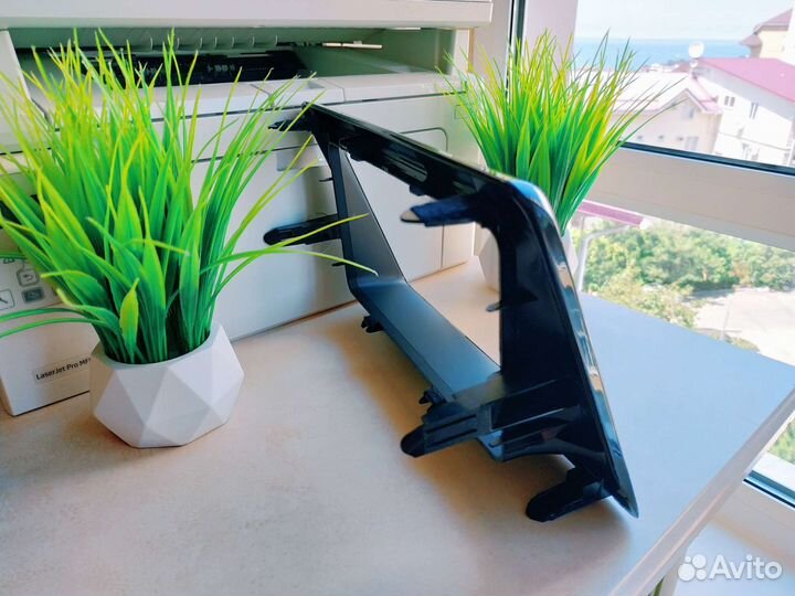 Рамка магнитафона Toyota Noah/Voxy/Esquire2014-Н.В