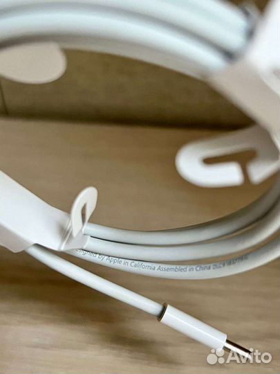 Зарядный кабель Type-C / Type-C на iPad оригинал