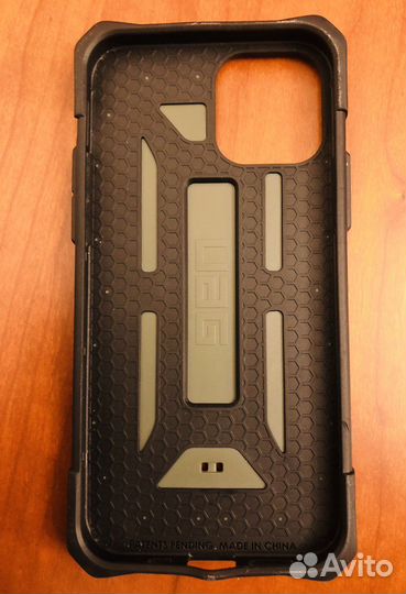 Чехол-накладка UAG iPhone 12