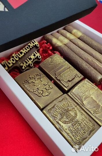 Сладкий подарок мужчине из настоящего шоколада