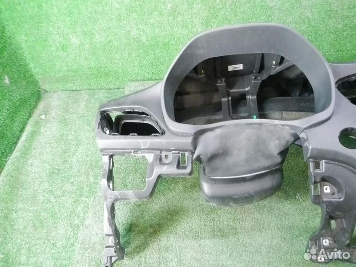 Торпедо Hyundai Solaris