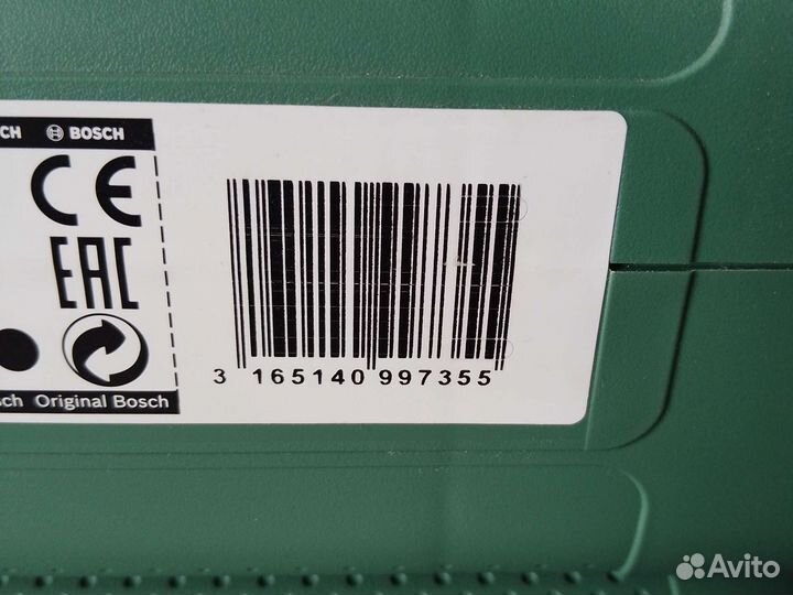 Bosch UniversalDrill новый