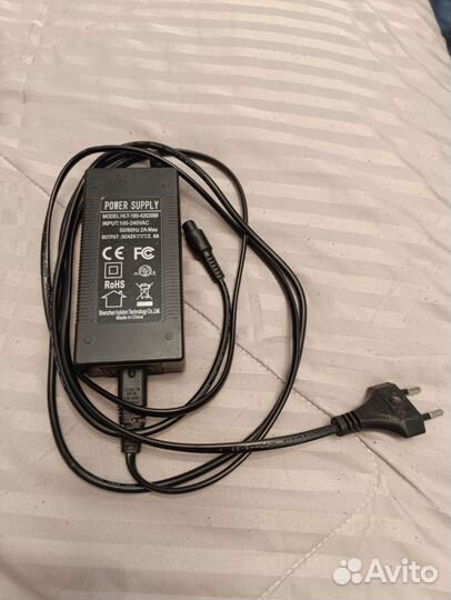 Зарядка для гироскутера