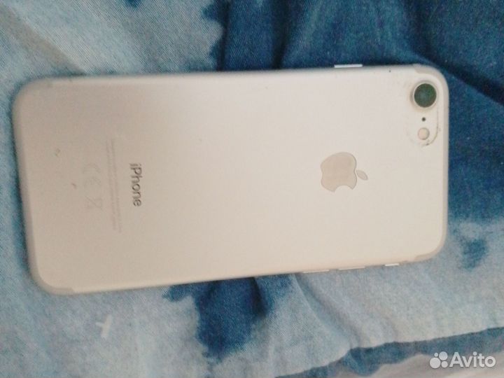 iPhone 7, 32 ГБ
