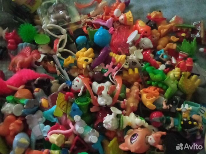 Из киндера, макдональдс