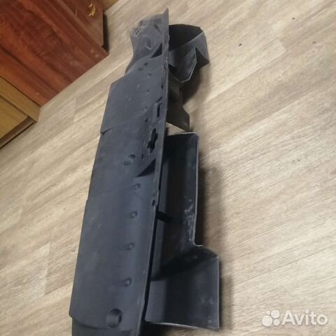 Накладка под капот Toyota LC 200 2016-2020