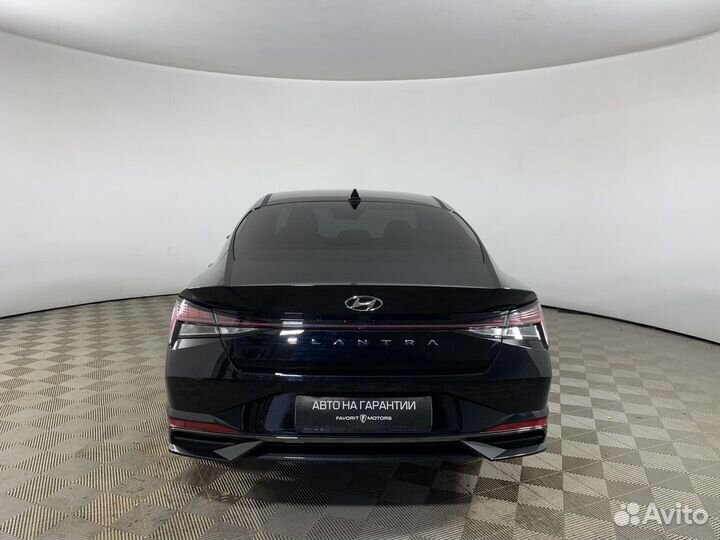 Hyundai Elantra 1.6 AT, 2021, 30 679 км