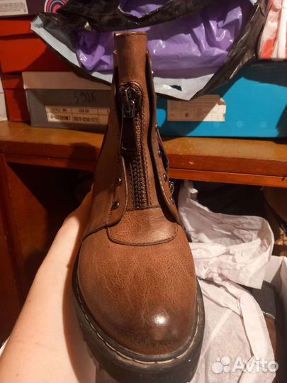Продам обувь