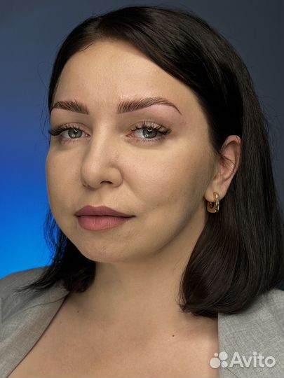 Мастер бровист