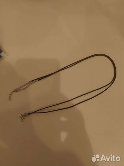 Кожаный шнурок