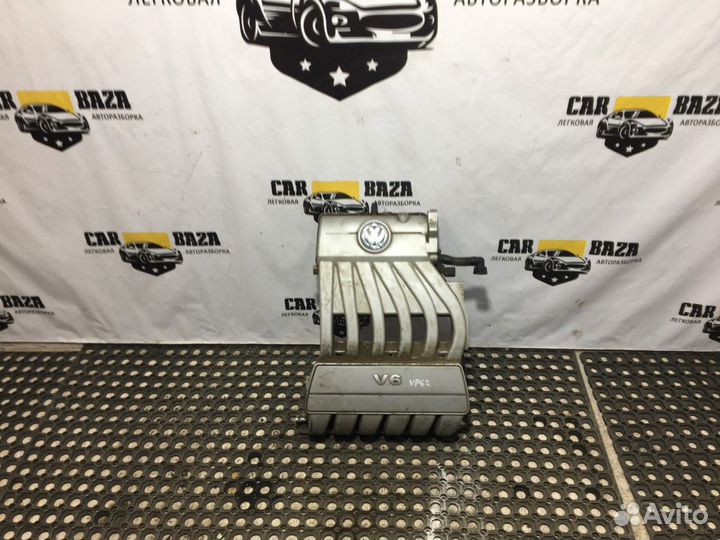 Коллектор впускной Volkswagen Passat