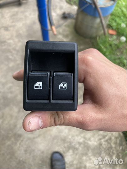 Блок управления стеклоподъемниками granta