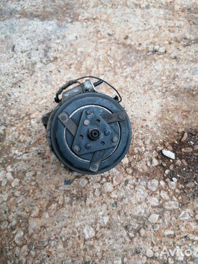 Компрессор кондиционера mitsubishi outlander xl