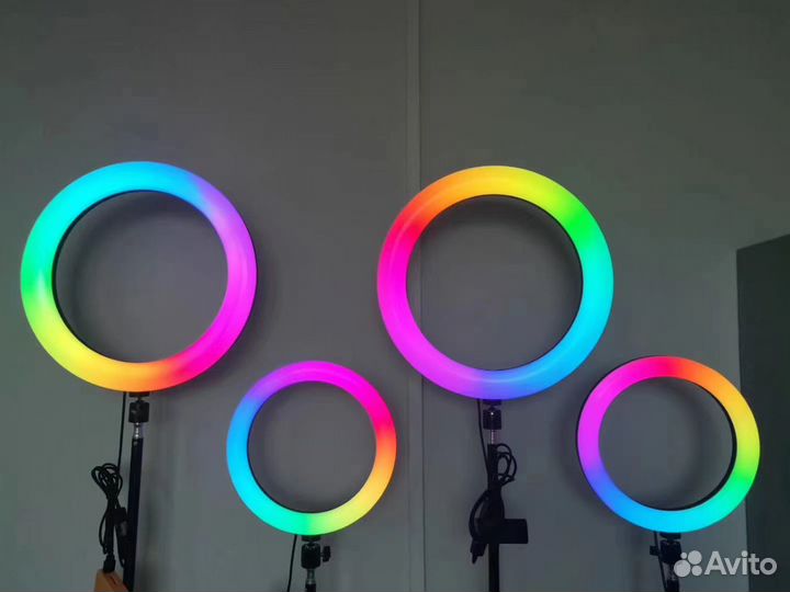 Кольцевая лампа 26см цветная