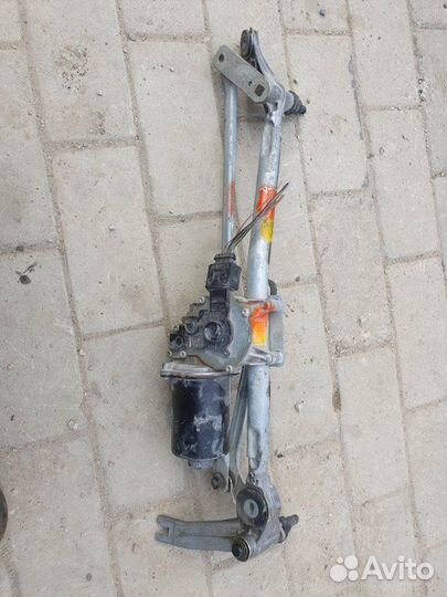 Трапеция дворников BMW 3