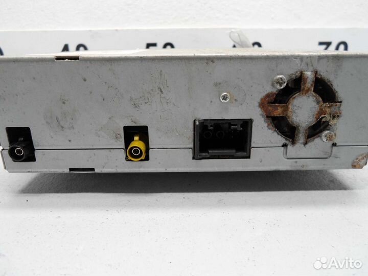 Усилитель звука Mercedes S-klasse W221 2218205289