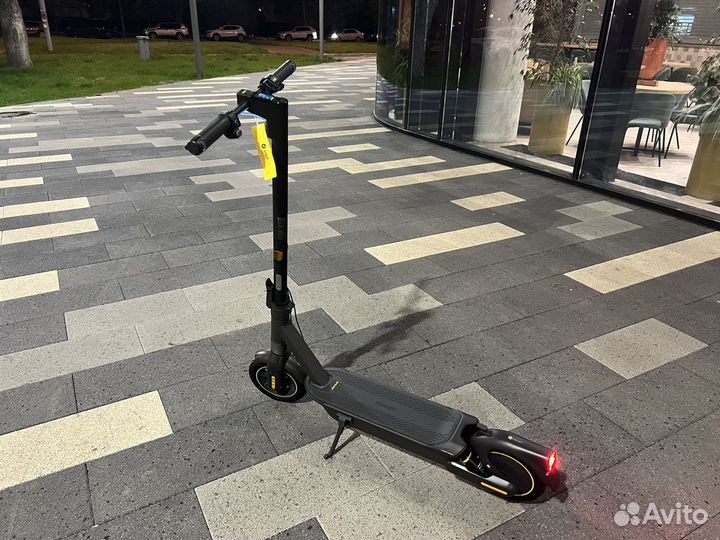 Segway ninebot max g2