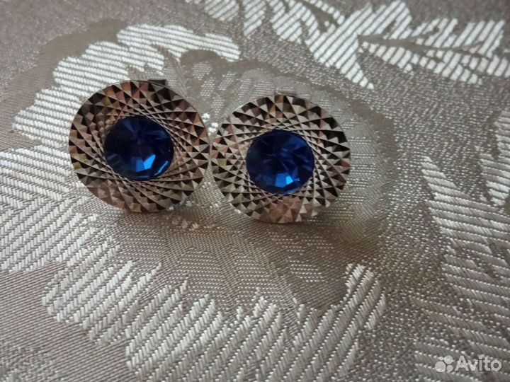 Запонки мужские