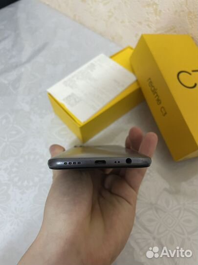realme C3, 3/64 ГБ